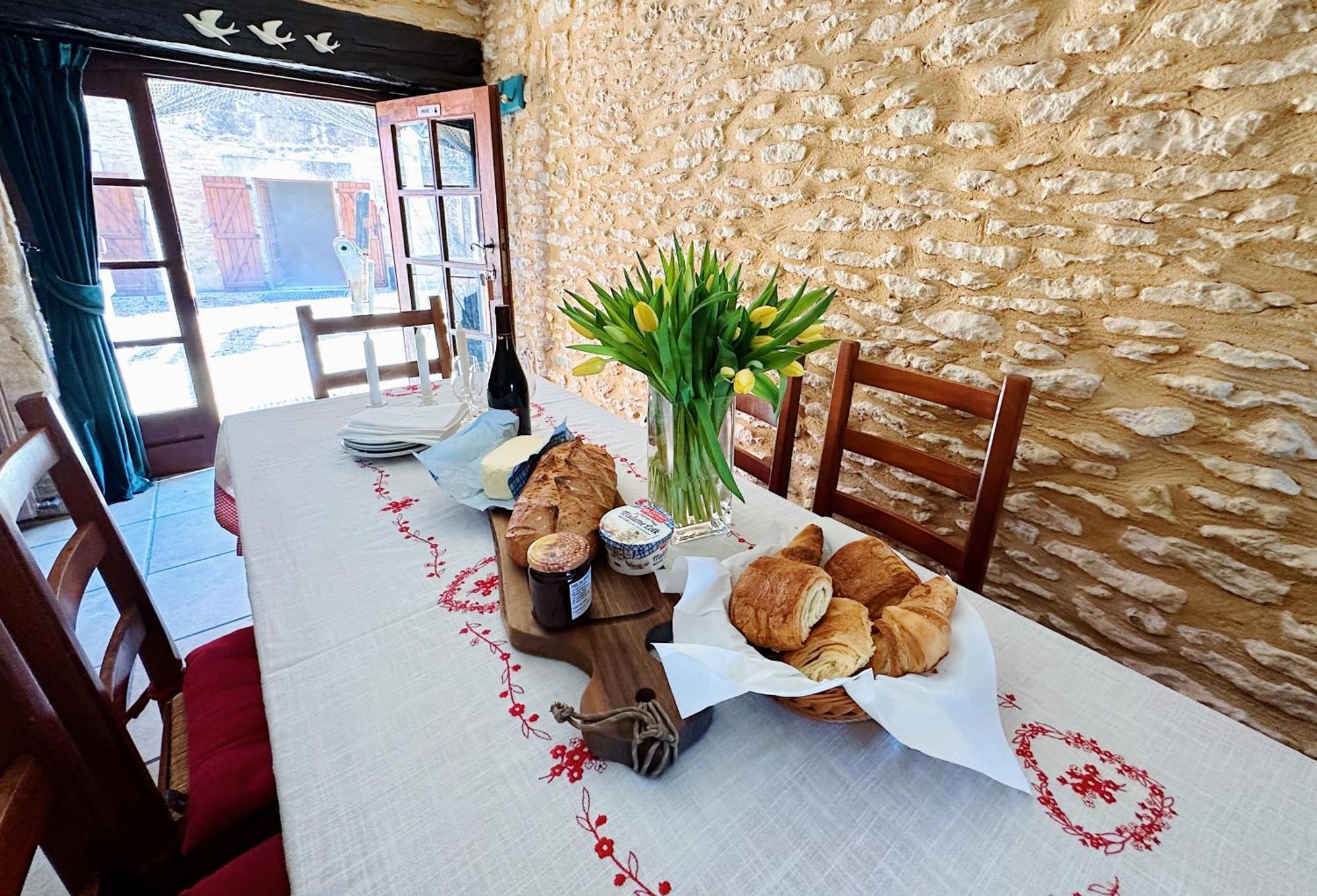 Le Chevrefeuille Chambres D'Hotes Et Gites De Charme Meyrals Luaran gambar
